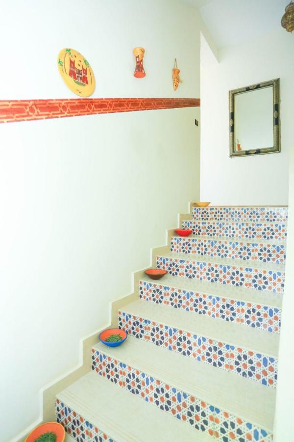 Maison D'Hotes Tinwitchi 艾济拉勒 外观 照片